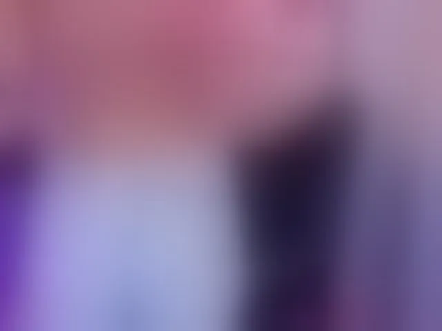 Live sex webcam photo for LauraR #292308764