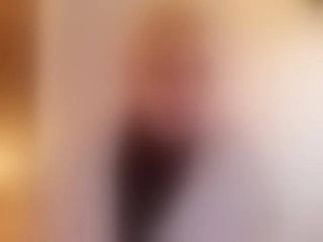 Live sex webcam photo for LauraR #292593381
