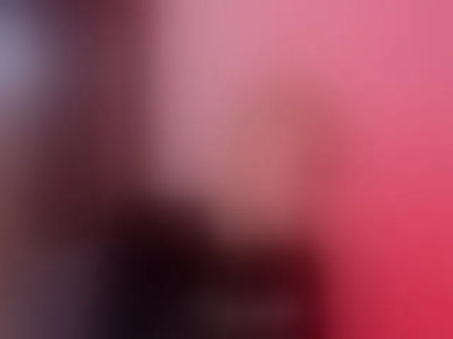 Live sex webcam photo for LauraR #292790617