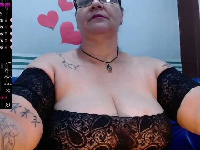 Live sex webcam photo for LauraRiley #272666156