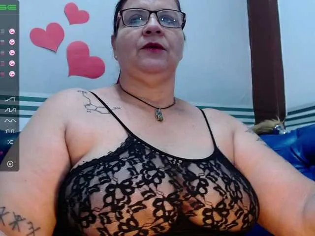 Live sex webcam photo for LauraRiley #272757873