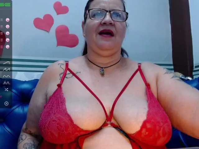 Live sex webcam photo for LauraRiley #272792465