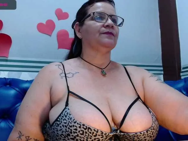 Live sex webcam photo for LauraRiley #273203262