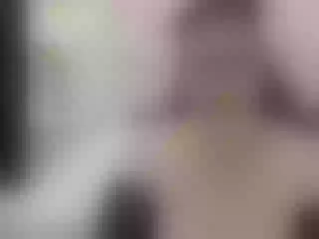 Live sex webcam photo for LauraRiley #273361517
