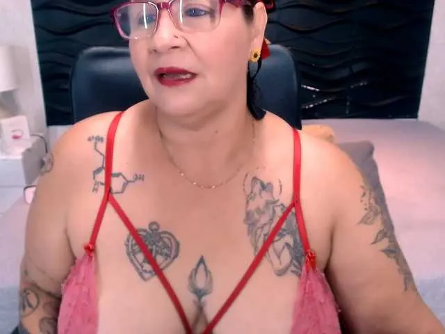 Live sex webcam photo for LauraRiley #291338659