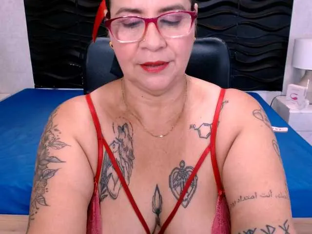 Live sex webcam photo for LauraRiley #291582413