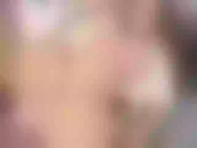 Live sex webcam photo for LauraSaenz01 #290518981