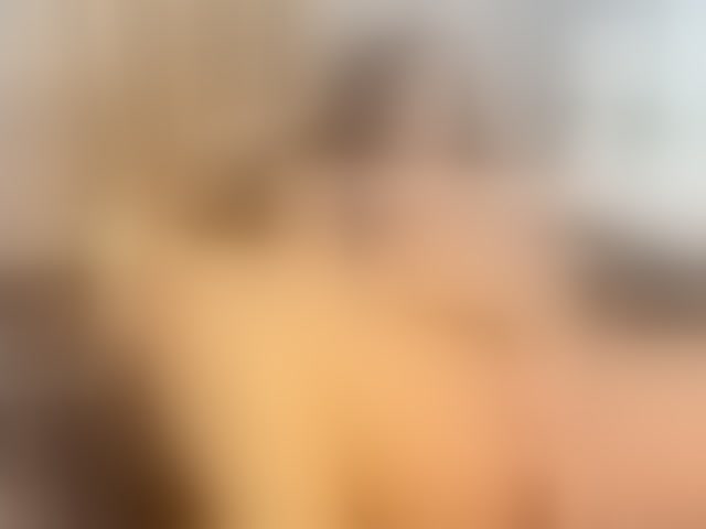 Live sex webcam photo for LauraSaenz01 #290594310