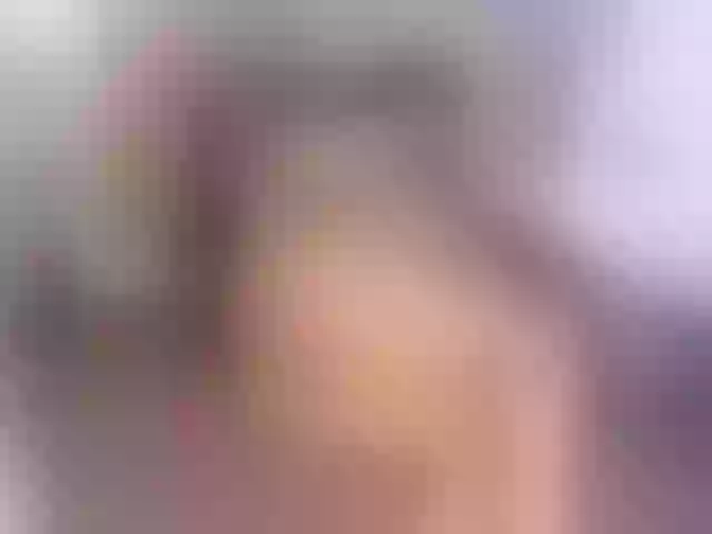 Live sex webcam photo for LauraSaenz01 #290935127