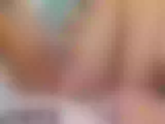 Live sex webcam photo for LauraSanchez1 #276930538