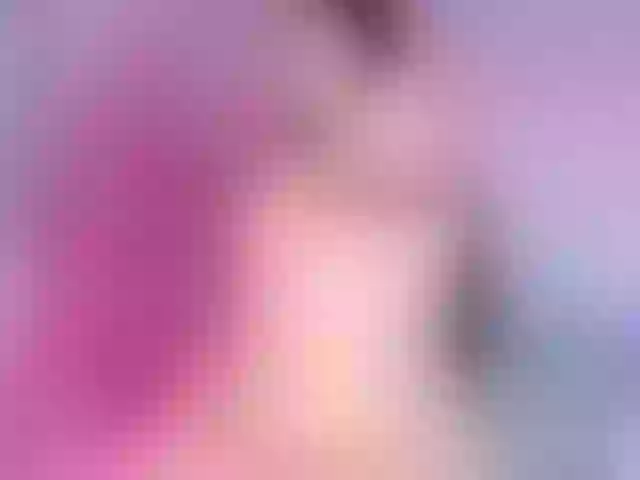 Live sex webcam photo for LauraSierra #291239742