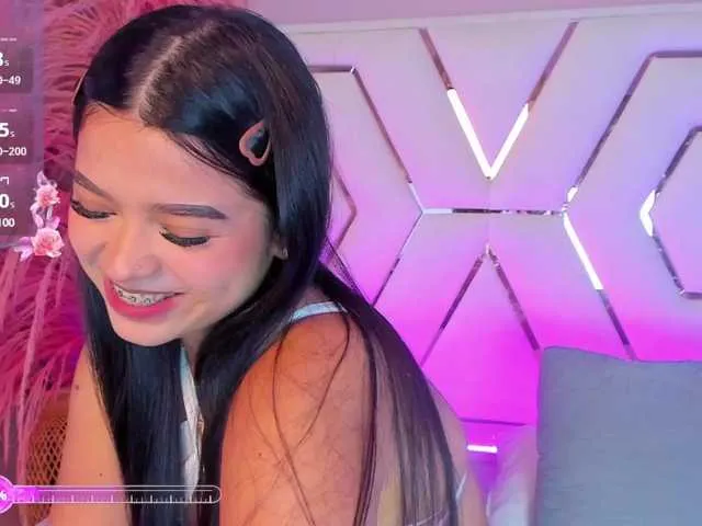 Live sex webcam photo for LauraSierra #291581245
