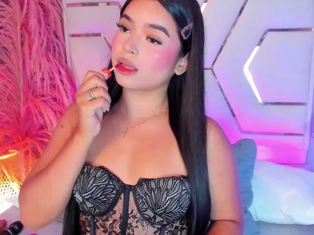 Live sex webcam photo for LauraSierra #291637914