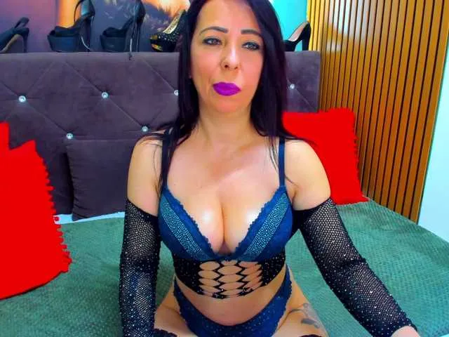 Live sex webcam photo for LauraSinFull #293520644