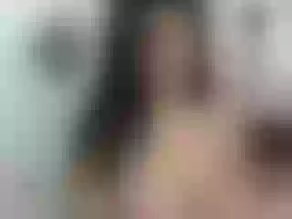 Live sex webcam photo for Lauratoro #147511915