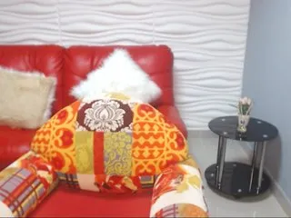 Live sex webcam photo for LauraVegaX #174013012