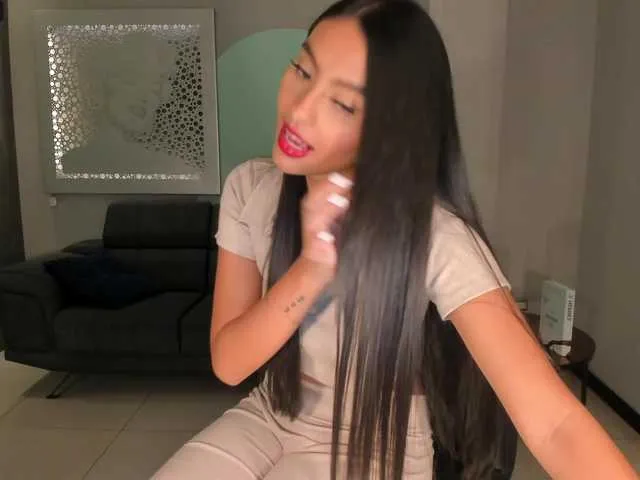 Live sex webcam photo for LauraVegaX #276398175