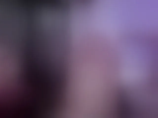 Live sex webcam photo for Laurahoot20 #292652781