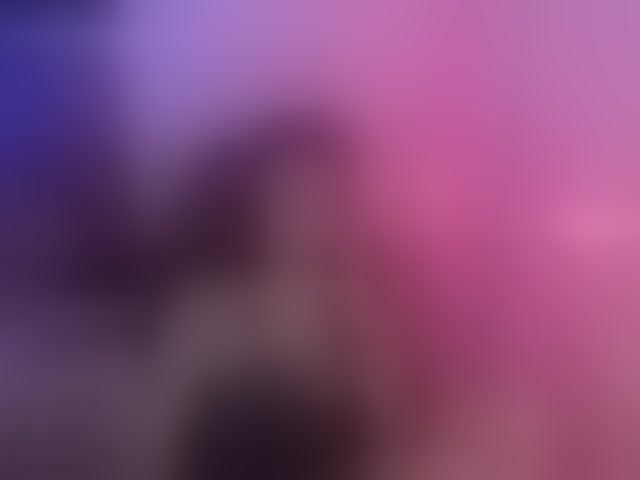 Live sex webcam photo for Laurahoot20 #294146911