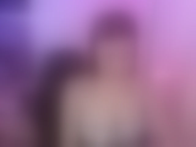 Live sex webcam photo for Laurahoot20 #294330343