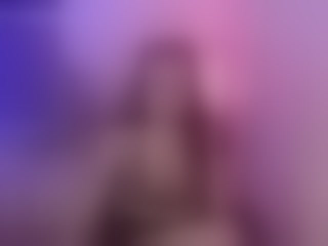 Live sex webcam photo for Laurahoot20 #294348522