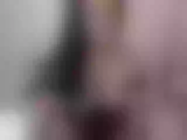 Live sex webcam photo for Lauratoro #275824884