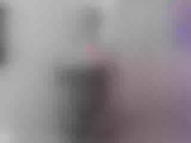 Live sex webcam photo for Lauratoro #276245266