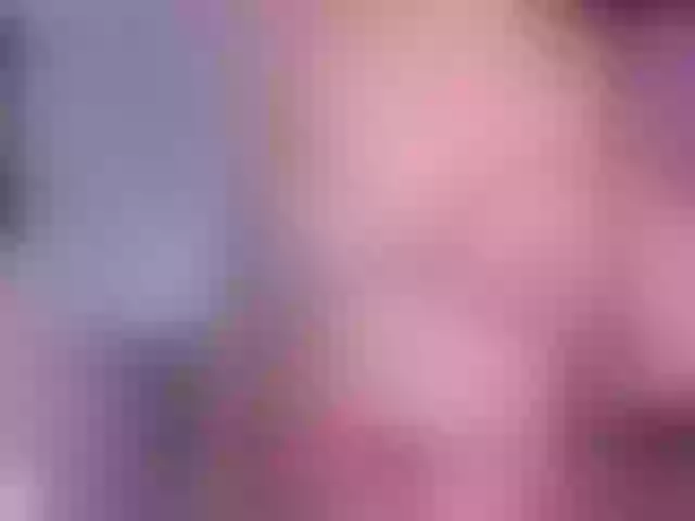 Live sex webcam photo for Lauratoro #276355347