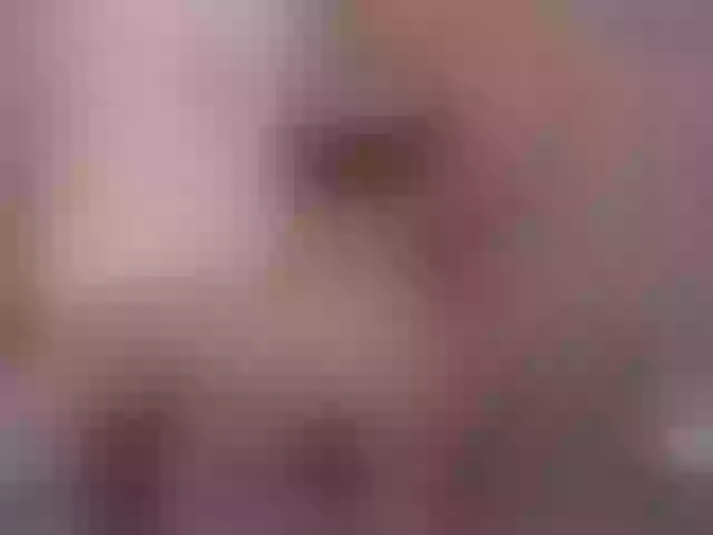 Live sex webcam photo for Lauratoro #276650052