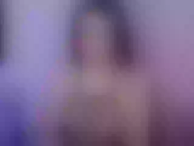 Live sex webcam photo for Lauratoro #277354033