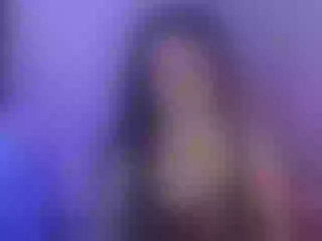 Live sex webcam photo for Lauratoro #277391080