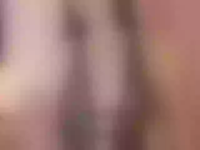 Live sex webcam photo for Lauratoro #277681952