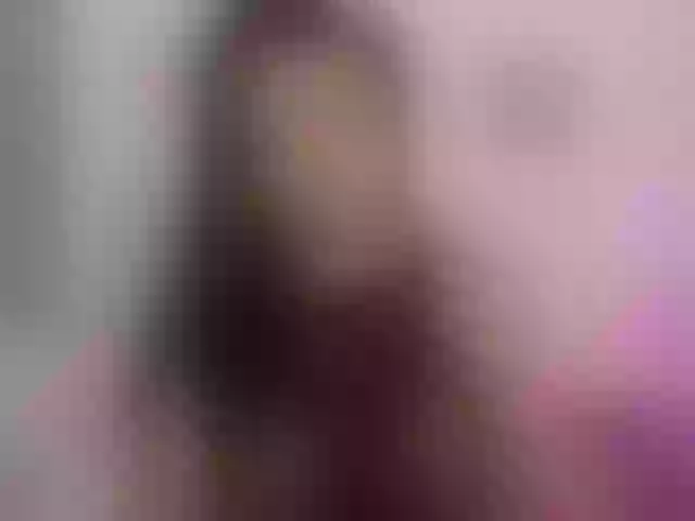 Live sex webcam photo for Lauratoro #291695447