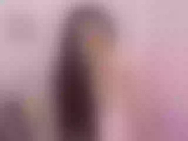 Live sex webcam photo for Lauratoro #292249484