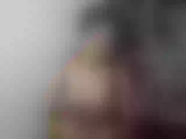 Live sex webcam photo for LaureenMoon #291132797