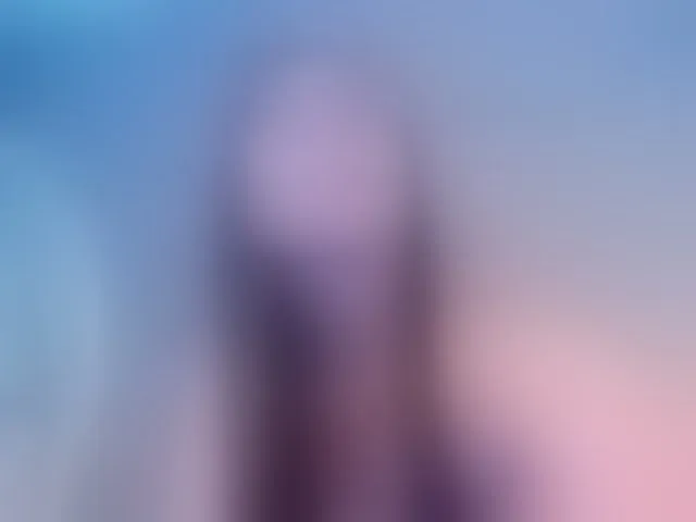 Live sex webcam photo for LaurenBellucci #293702345