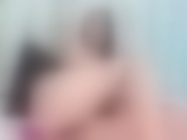 Live sex webcam photo for LaurenBellucci #293970177