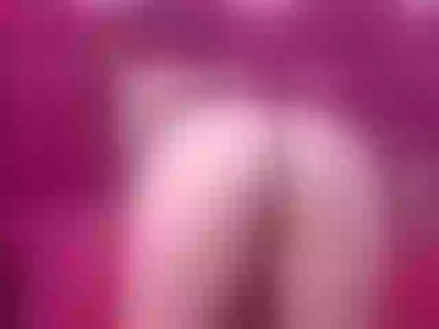 Live sex webcam photo for LaurenDeaft #277120992