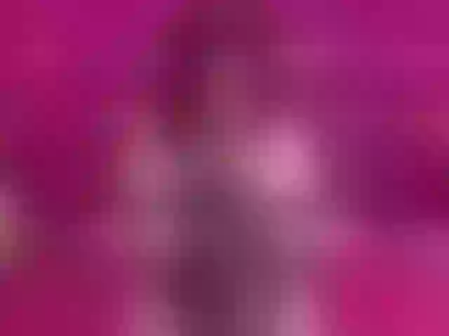 Live sex webcam photo for LaurenDeaft #277209508