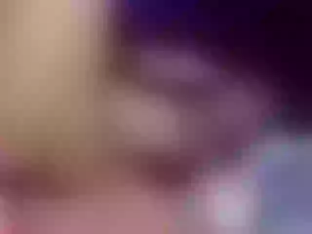 Live sex webcam photo for LaurenFoxx #277854921