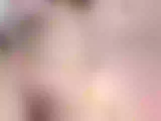 Live sex webcam photo for LaurenHarvey #277561018