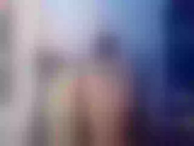 Live sex webcam photo for LaurenHills #272509193