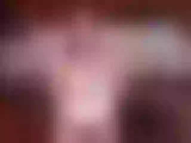 Live sex webcam photo for LaurenHills #274051891