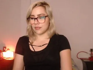 Live sex webcam photo for LaurenJohnsom #149760708