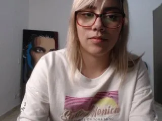 Live sex webcam photo for LaurenJohnsom #185812328