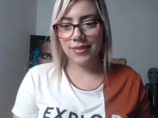 Live sex webcam photo for LaurenJohnsom #186008010