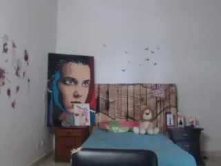 Live sex webcam photo for LaurenJohnsom #190077151