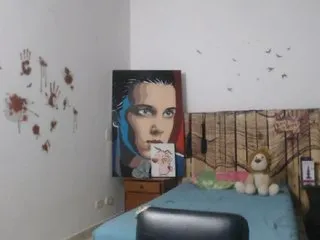 Live sex webcam photo for LaurenJohnsom #190105603