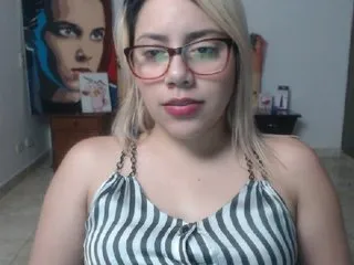 Live sex webcam photo for LaurenJohnsom #193328186