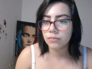 Live sex webcam photo for LaurenJohnsom #201175179